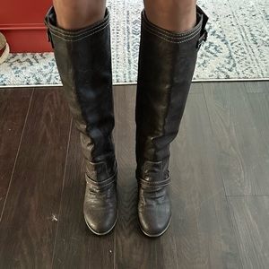 Breckelles Outlaw-81 Women's Red Zipper Tall Riding Boots, Brown